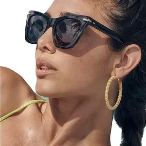 DIFF Alyssa Sunglasses Andes Tortoise Frame Brown Gradient Lenses Sunglasses NWT Diff Eyewear | Accessories | Diff Eyewear Alyssa Sunglasses  main image 3